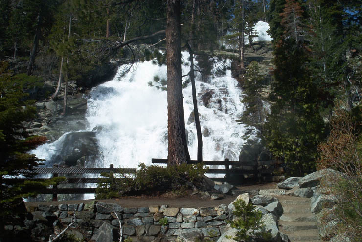emerald_bay_eagle_falls