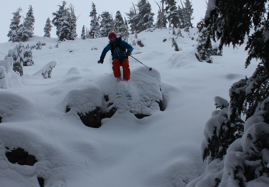 powder skiing